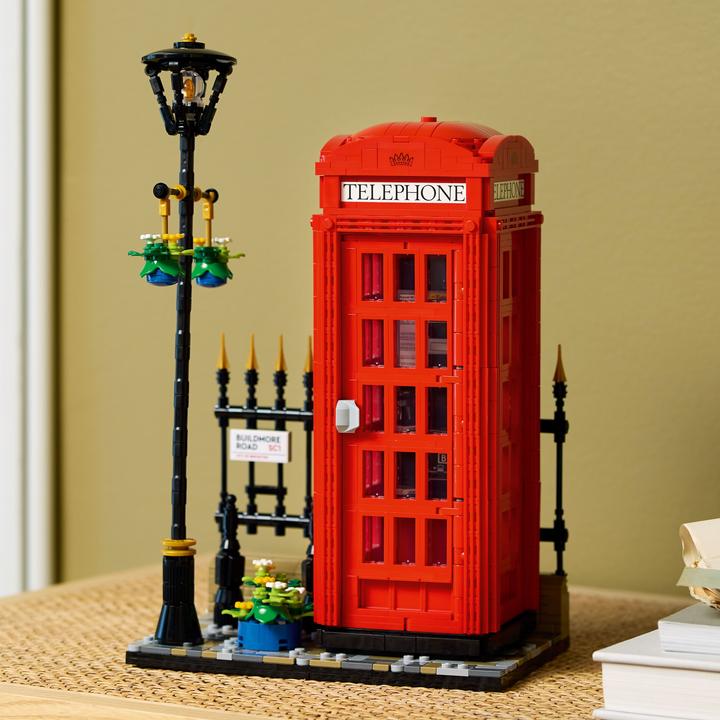 Image du produit LEGO Cabine téléphonique rouge de Londres (21347, LEGO Ideas, LEGO difficiles à trouver)