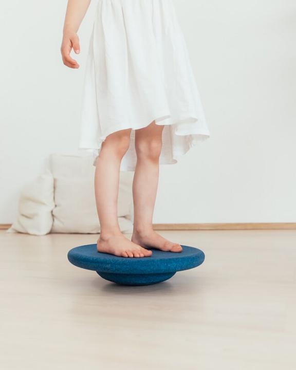 Actual product image Stapelstein BALANCE BOARD single midnight blue