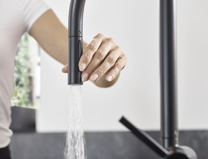 Actual product image hansgrohe HG Einhebel-Spültischmischer 210 TALIS M Ausziehbrause mattschwarz