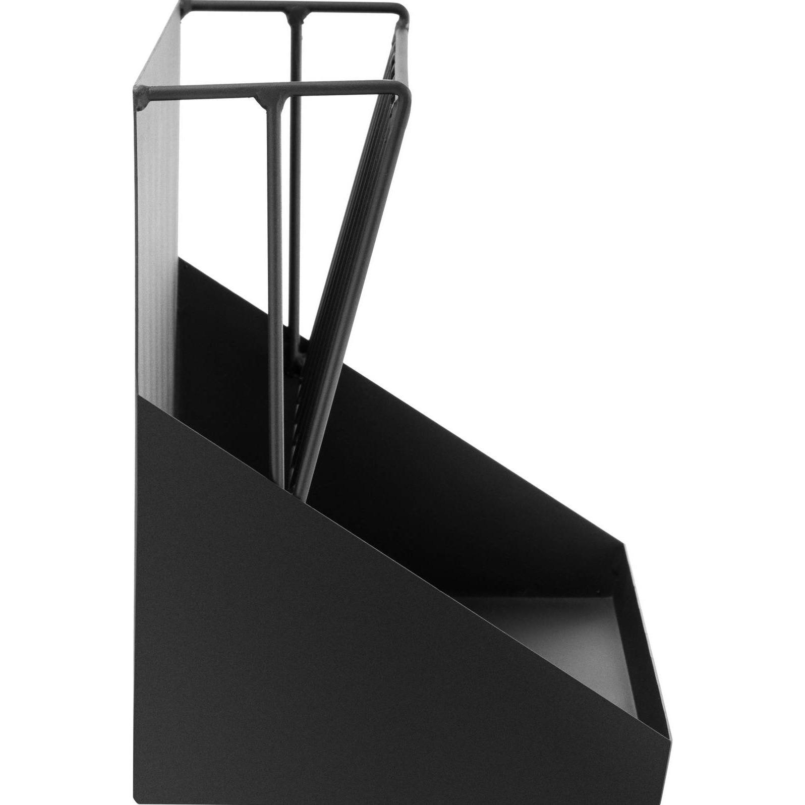 Wiesenfield, Stalleinrichtung