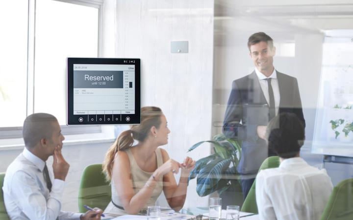 Actual product image Roomz Meeting Room Sensor