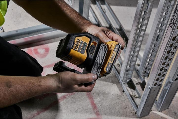 Actual product image DeWalt 18V Line Laser Compact without batteries