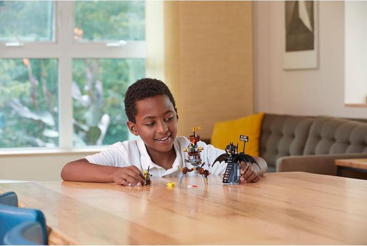 Produktbild LEGO Einsatzbereiter Batman und Eisenbart (70836)