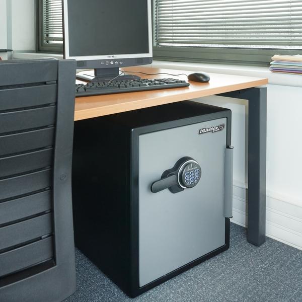 Actual product image Master Lock Lfw205fyc (56.50 l)