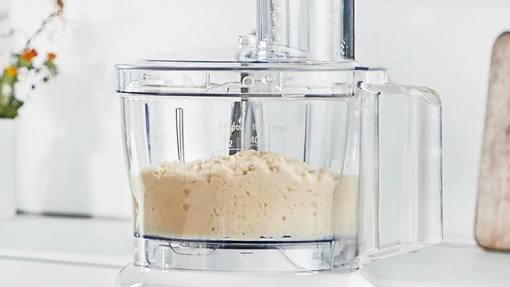 Actual product image Bosch Hausgeräte MCM3100W (2300 ml, 800 W)