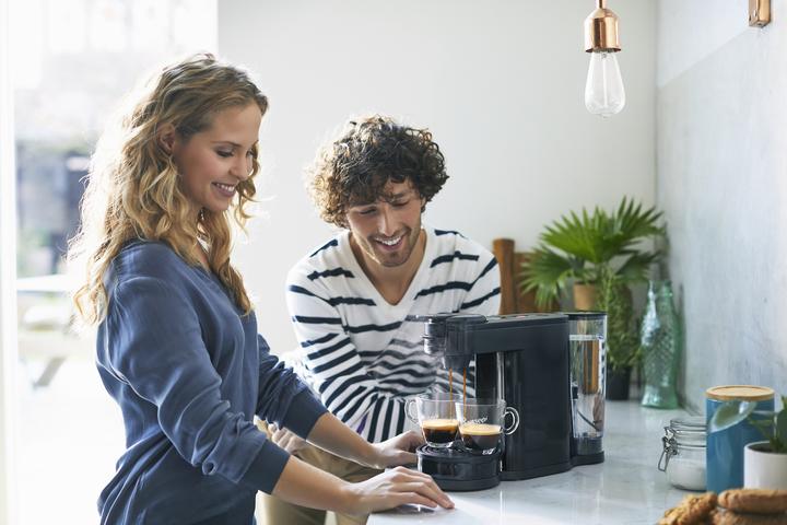 Image du produit Philips Machine à café à dosettes et à filtre SENSEO Switch (Senseo)