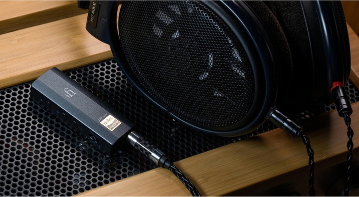 Immagine prodotto iFi Audio GO bar (interruttore di guadagno, Potenziamento dei bassi, USB-DAC)