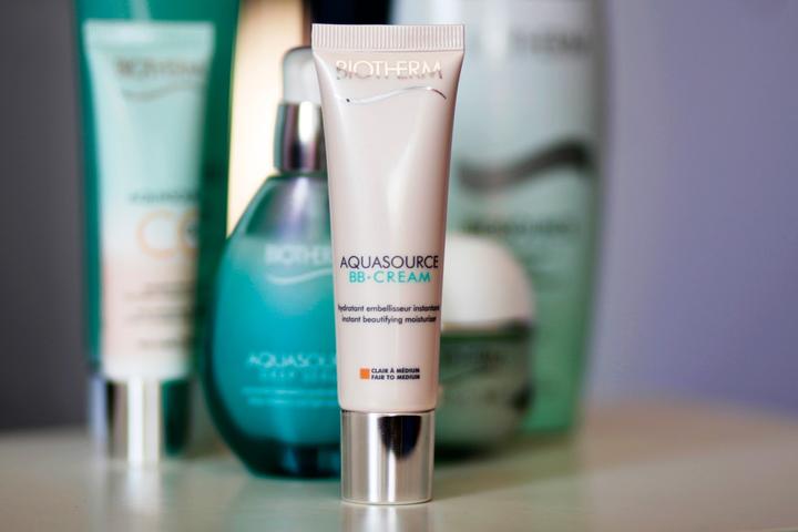Actual product image Biotherm Aquasource (Fair To Medium)