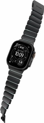Actual product image Nomad Stratos Band Titanium Black 49mm Icy Blue Glow (22 mm, FKM, Titanium)
