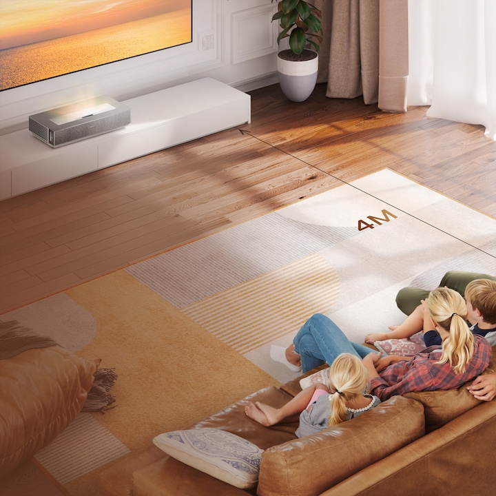 Actual product image Hisense 100L5HD incl. 100" ALR Daylight Screen (4K, 2600 lm, 0.25:1)