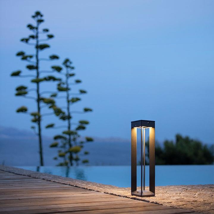 Produktbild Les Jardins Blade Solar-Pollerleuchte Small Modell 500 lumens (500 lm)