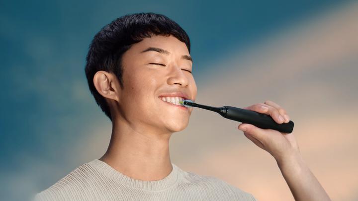 Actual product image Philips Sonicare DiamondClean 9000 (Sonic toothbrush)