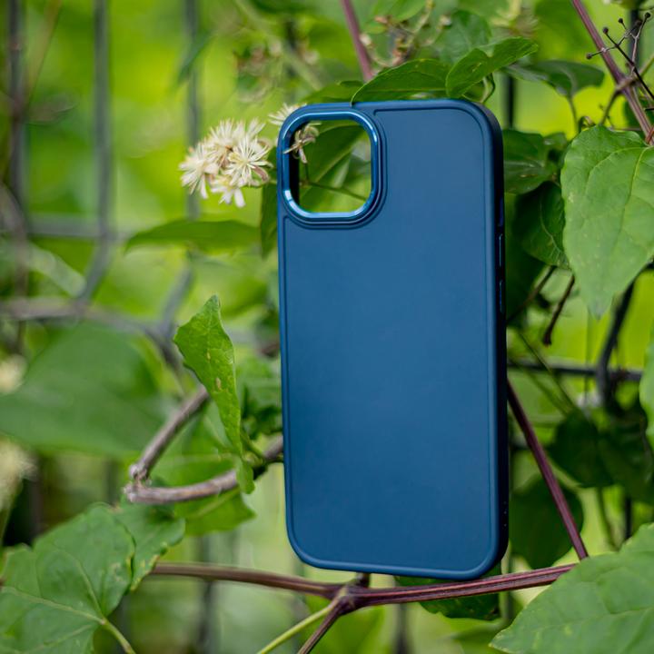 Immagine prodotto OEM Satin case for iPhone 16e dark blue (Apple iPhone 16e)
