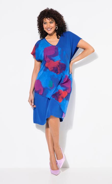 Image du produit Ulla Popken Robe en jersey, voile en mousseline, décolleté en V et manches courtes (54)