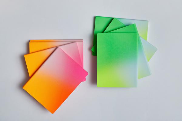 Image du produit Nuuna Colour Clash L LIGHT, Burn (22 x 16,5 cm, À rayures, Couverture rigide)