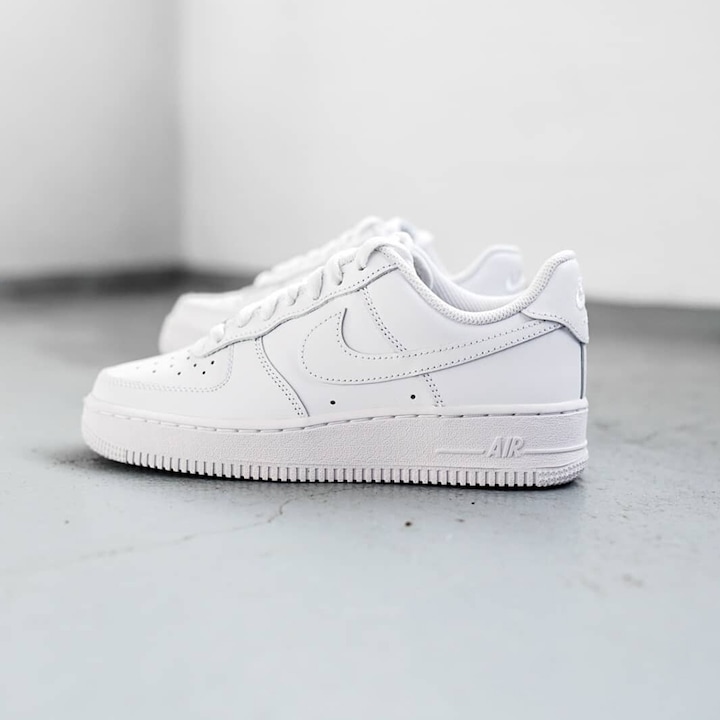 Produktbild Nike Air Force 1 '07 (39)