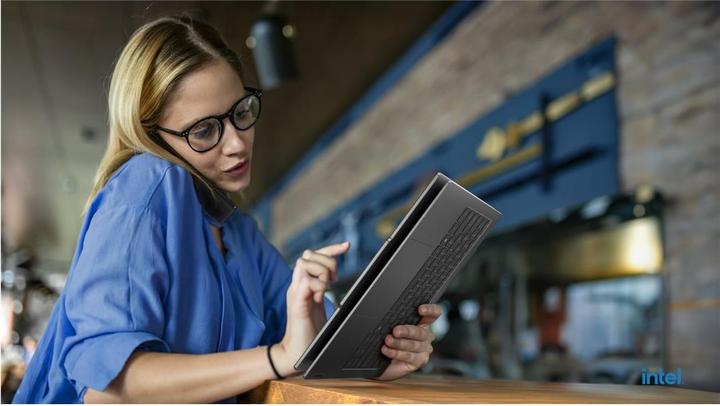 Produktbild Lenovo ThinkBook 14 2-in-1 Gen 5 (14", 1000 GB, 32 GB, DE, Intel Core Ultra 7 255U)