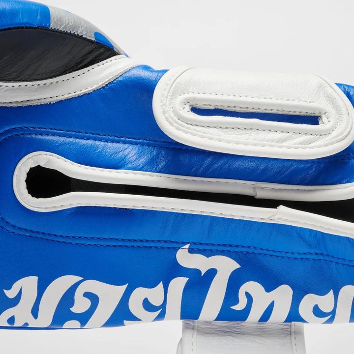 Actual product image Leone Boxhandschuhe Thai Style GN114 Blau (10 OZ, One size)