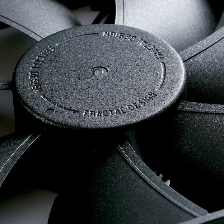 Produktbild Fractal Dynamic X2 GP-14 (140 mm, 1 x)
