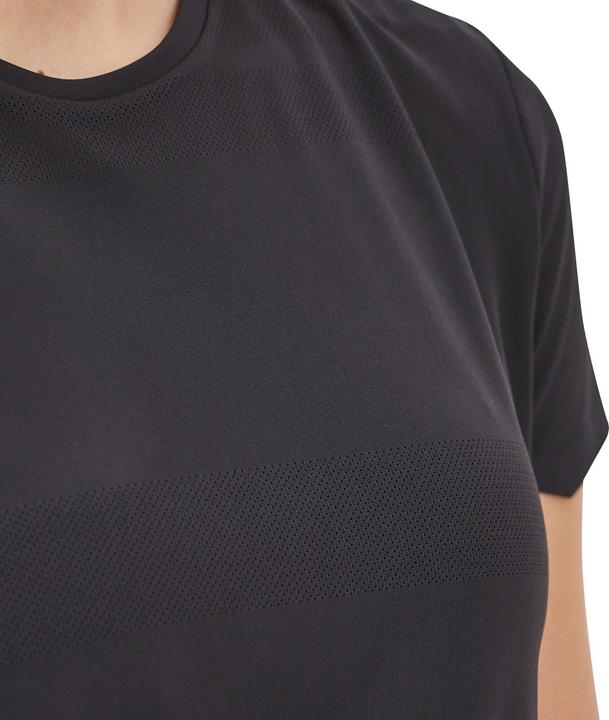 Actual product image Macron Dione (M)