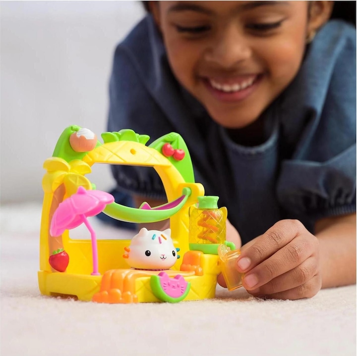 Immagine prodotto Gabby's Dollhouse Casa delle bambole di Gabby - Playset Balcone Juice Bar di Kuchi