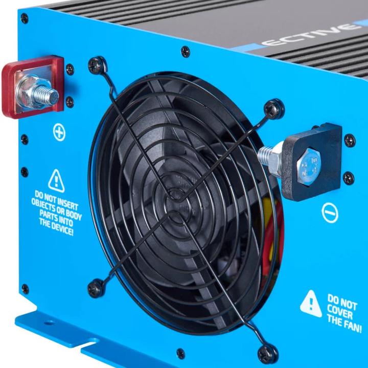 Produktbild Ective SSI 25 PRO 2500W/12V Sinus-Wechselrichter mit Netzvorrangschaltung, Ladegerät und Laderegler