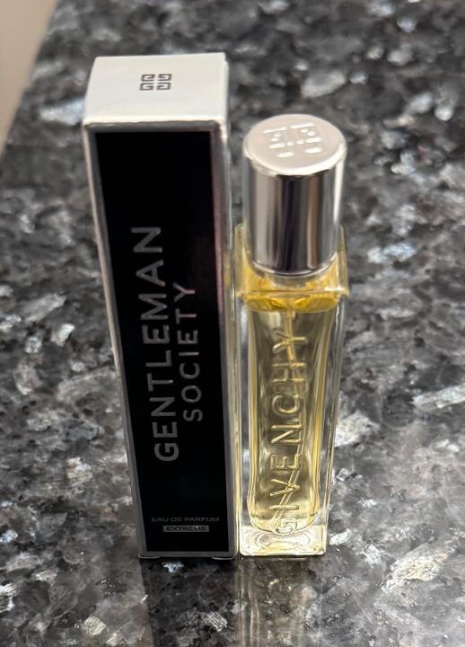 Produktbild Givenchy Gentleman Society (Eau de Parfum, 12.50 ml)
