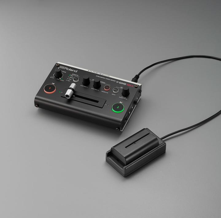 Produktbild Roland V-02HDMK2 Streaming Video Mixer
