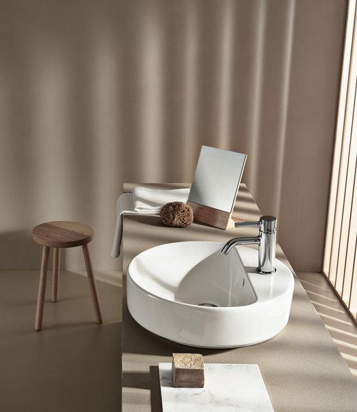 Actual product image Geberit Keramag VariForm Countertop washbasin elliptical, 600x450mm, with tap hole, with overflow (450 mm, 600 mm)