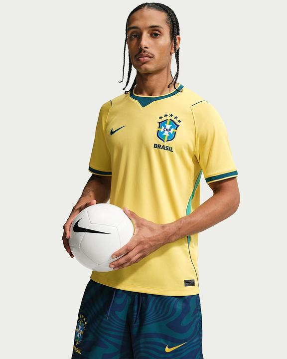 Immagine prodotto Nike Maglia da Casa Gialla Stadio Brasile 2026 (XL)