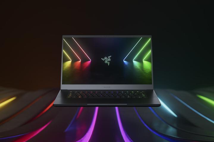 Razer Notebook Blade 15 Advanced i7-12800H (15,6") Quad HD Intel® Core™ i7 DDR5-SDRAM SSD (15.60", Intel Core i7-12800H, 16 GB, 1000 GB, US)