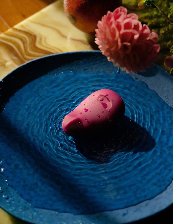Actual product image Dame Products Pom