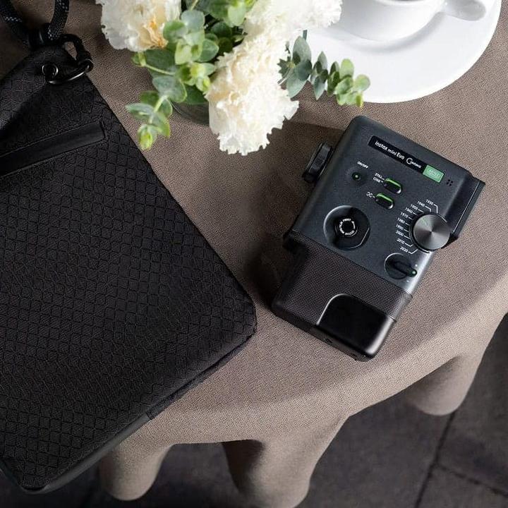 Actual product image Fujifilm Instax Mini Evo Cinema