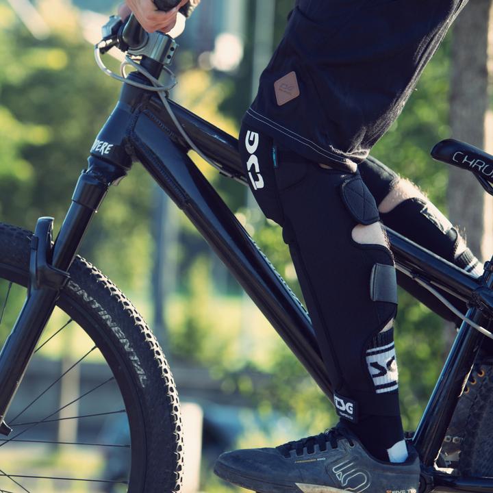 Produktbild TSG Temper A 2.0 Knee-Shinguard (M, Knieschoner)
