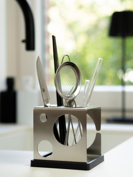 Actual product image Sanni Shoo Utensil container