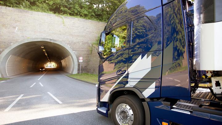 Produktbild TomTom Trucker 5000 (5")