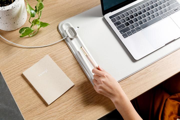 Actual product image Orbitkey Desk pad clay (M)