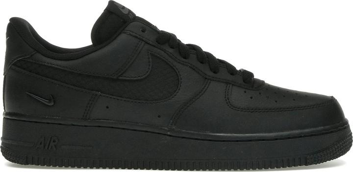 Image du produit Nike Air Force 1 Low SE Triple Black Ripstop (45.5)