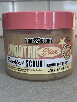 Immagine prodotto Soap & Glory Smoothie Star Breakfast Scrub Mandorla Zucchero Profumo Vaniglia 300ml (300 ml)