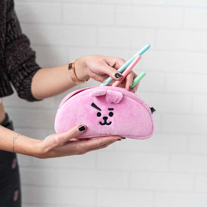 Image du produit BT21 Line Friends - Pochette en peluche pour les ustensiles COOKY