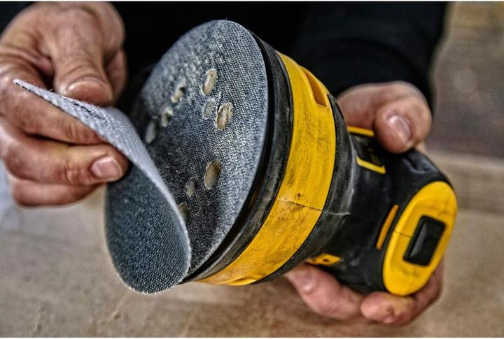 Actual product image DeWalt DWE6423 (Eccentric grinder, 280 W)