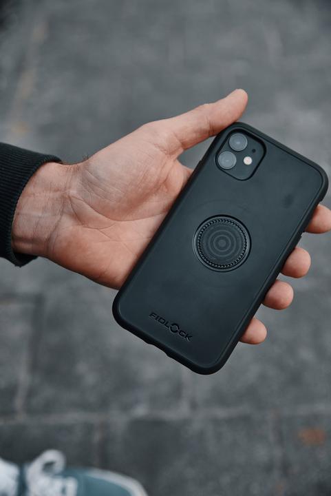 Actual product image Fidlock Sports & Outdoor Vacuum Phone Case