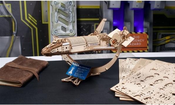 Image du produit Ugears Puzzle 3D NASA Discovery Shuttle modèle