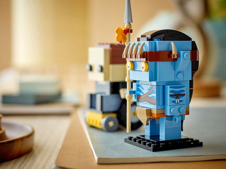 Actual product image LEGO BrickHeadz Jake Sully and His Avatar 40554 (40554, LEGO Brickheadz, LEGO Rare Sets)