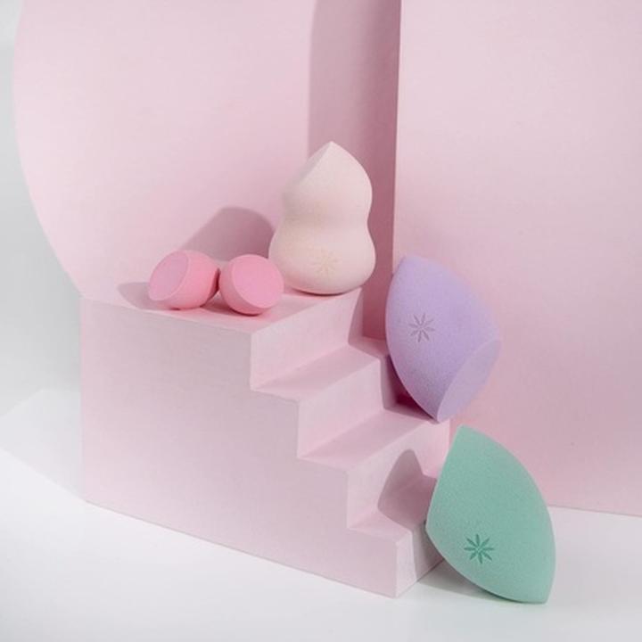 Actual product image Brush Works HD Ultimate Complexion Sponge Set