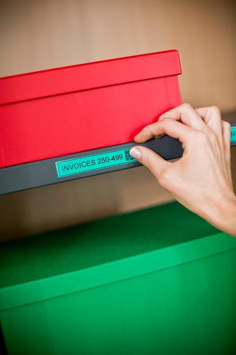 Produktbild Brother Tze-741 (1.80 cm, Schwarz)