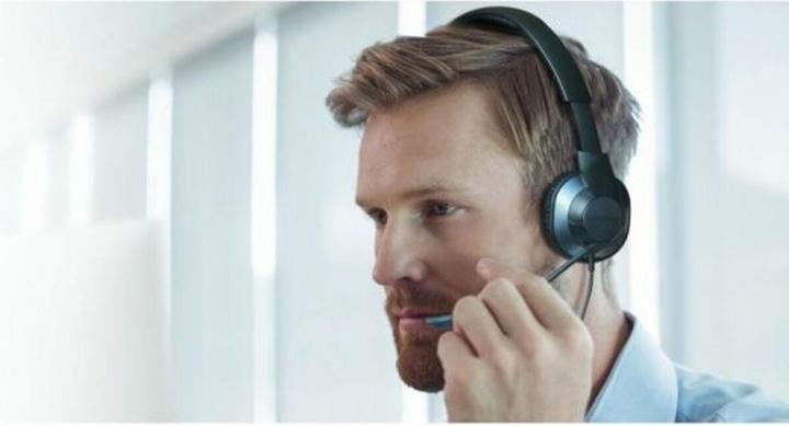 Actual product image Creative Hs-720 Usb V2 (Cable, USB-A)