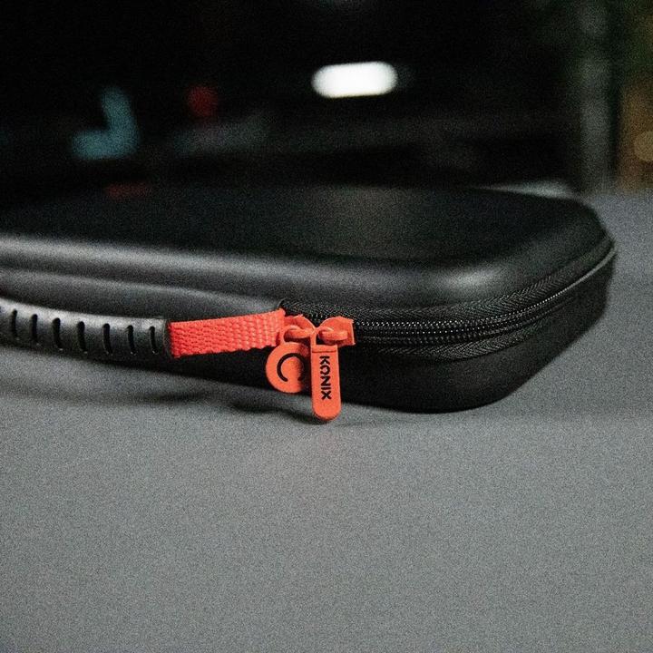 Actual product image Konix 61889000085 (Switch, Switch 2, Switch OLED)