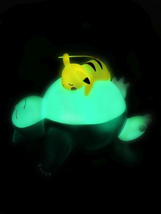 Actual product image Teknofun LED lamp Snorlax + Pikachu 18 cm (touch,lying).