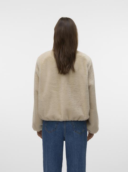 Produktbild Vero Moda VMSONJALIGA Jacke Kunstpelzjacke